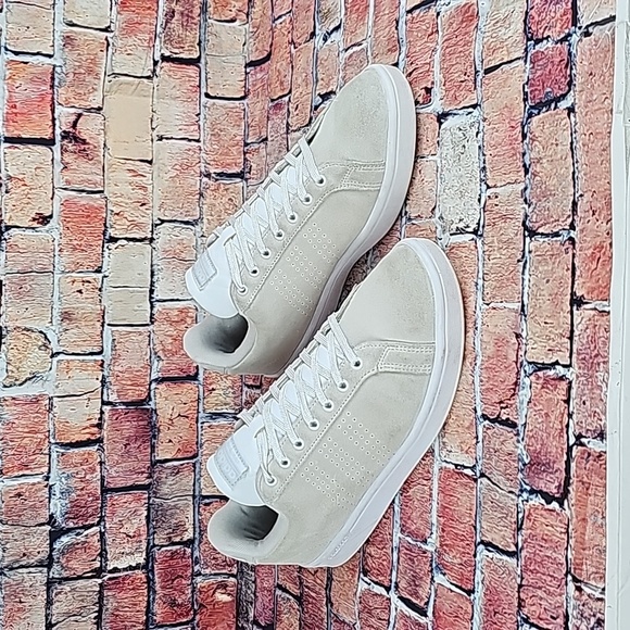 ADIDAS CLOADFOAM SNEAKERS MENS SIZE 10.5 EUC - Picture 2 of 12